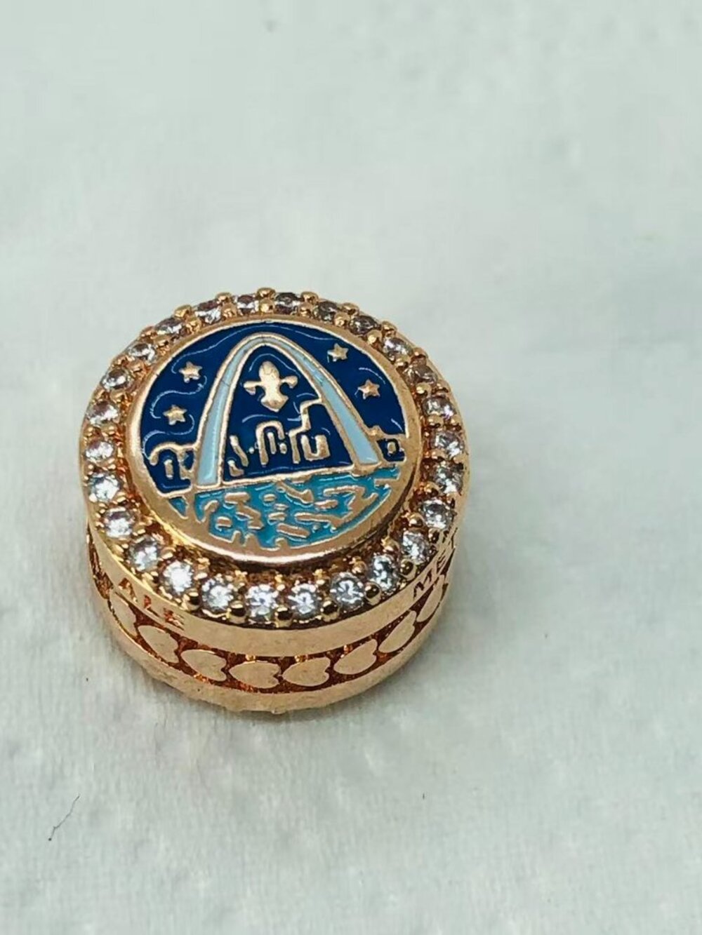 ✨ ✨Pandora Saint Louis Gateway Arch Exclusive Charm